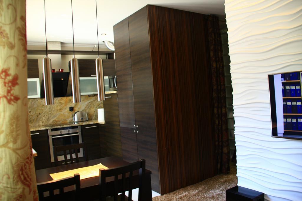 Old Muranow Apartment By Warsawresidence Group Buitenkant foto